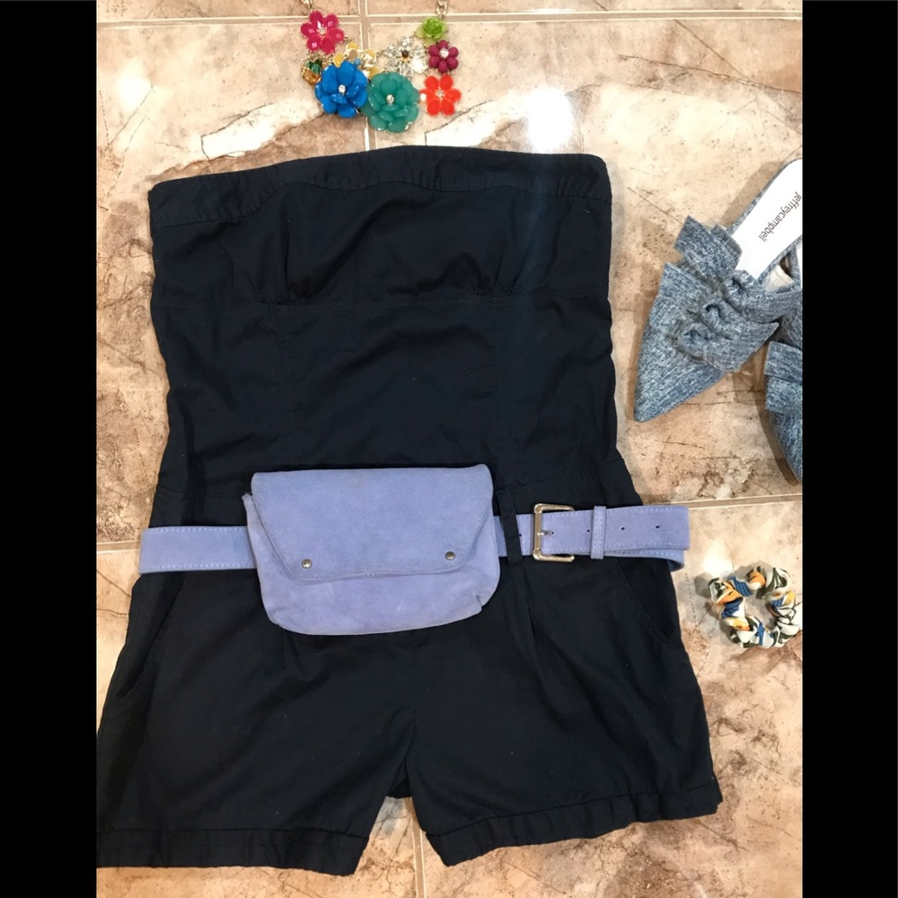 Navy Blue Romper, zipper up back  💙